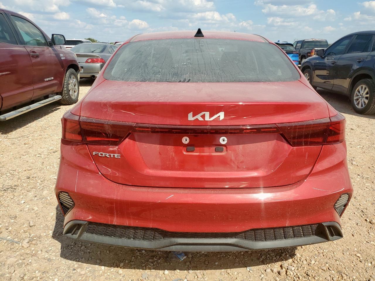 2024 Kia Forte Lx - Фото 6