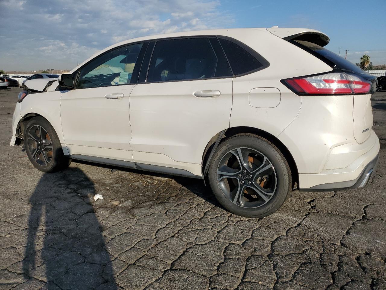 2019 Ford Edge - Фото 2