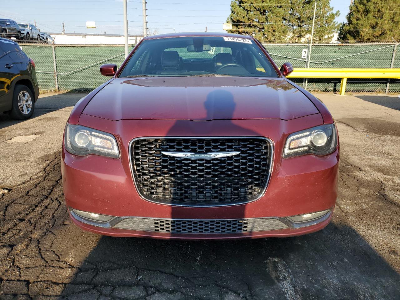 2019 Chrysler 300 S - Фото 5