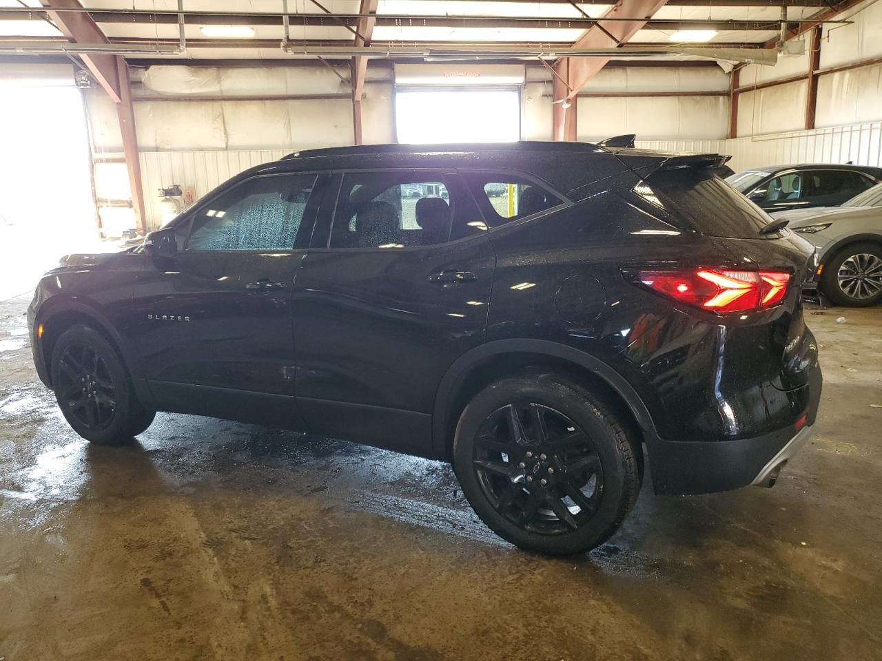 2020 Chevrolet Blazer 2Lt - Image 2