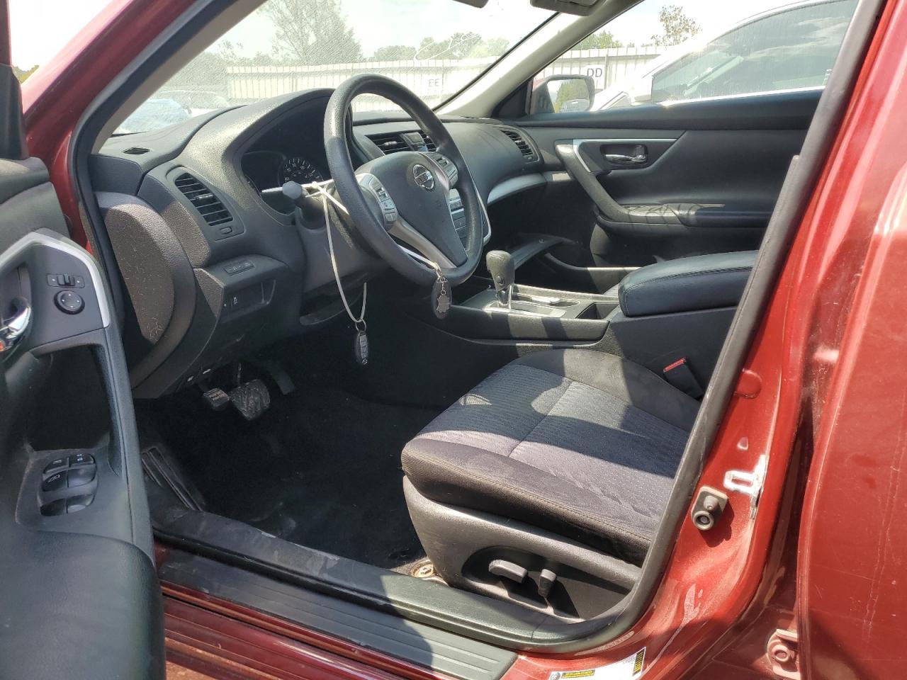 2015 Nissan Altima 2.5 - Фото 7