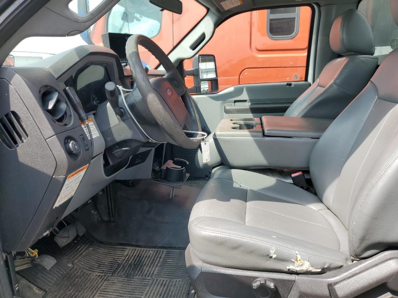 2013 Ford F450 Super Duty - Image 7