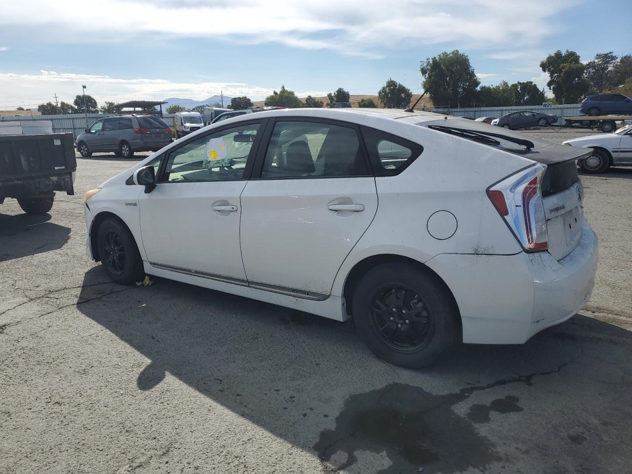 2012 Toyota Prius - Фото 2
