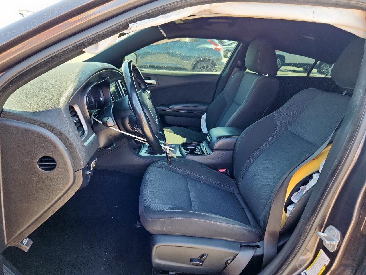 2019 Dodge Charger Sxt - Image 7