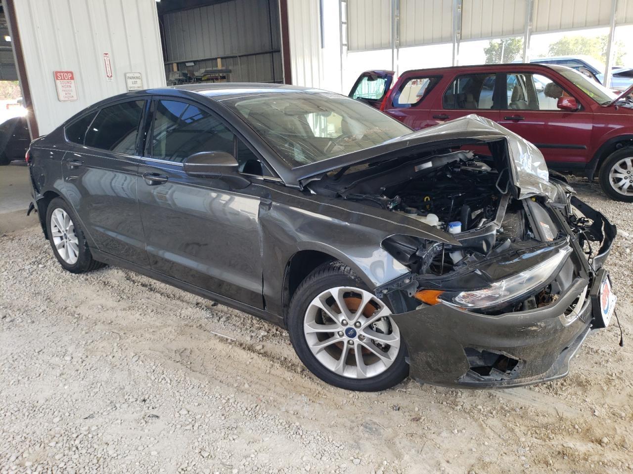 2020 Ford Fusion Se - Фото 4