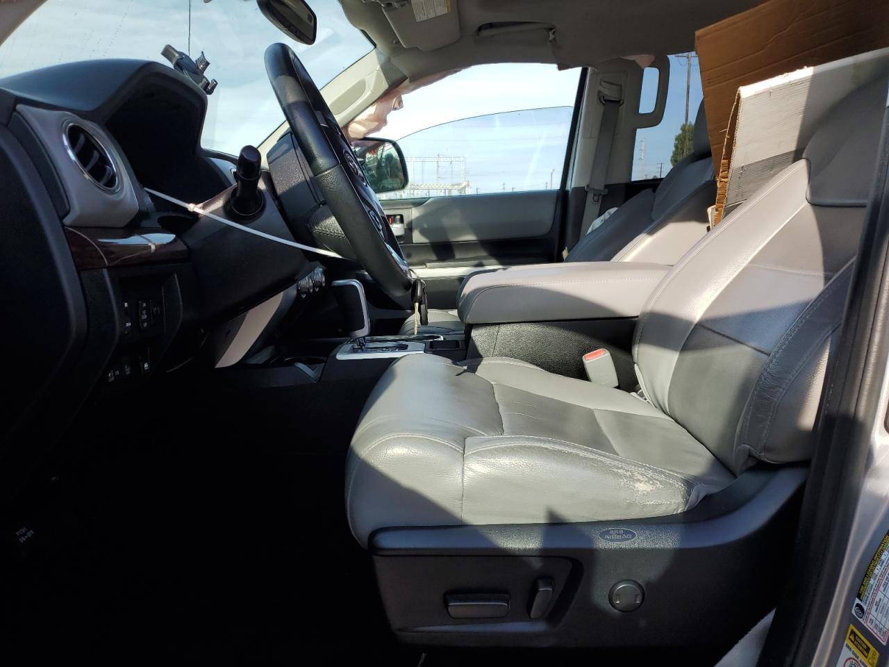2015 Toyota Tundra Crewmax Limited - Фото 7