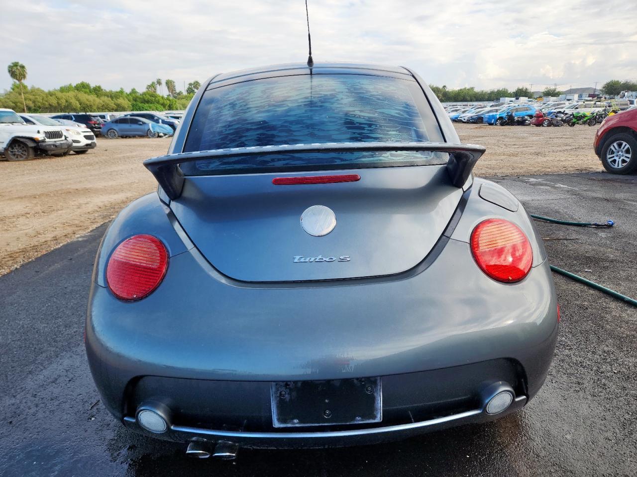 2003 Volkswagen New Beetle Turbo S - Фото 6