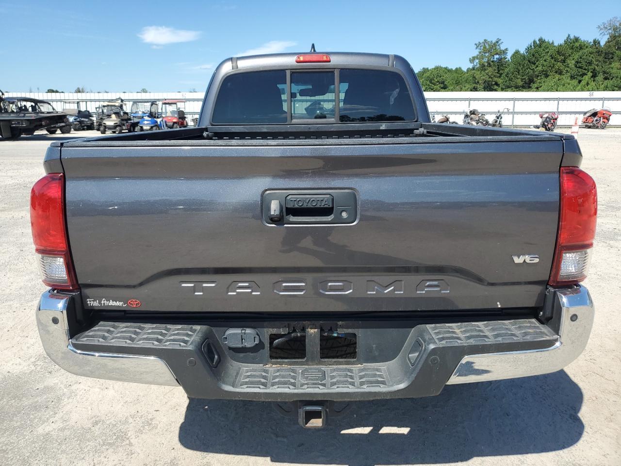 2018 Toyota Tacoma Access Cab - Фото 6