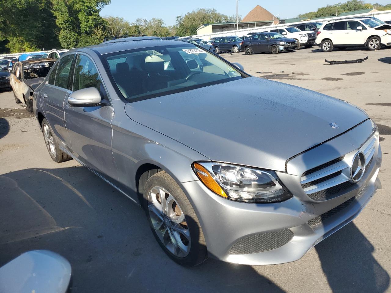 2015 Mercedes-Benz C 300 4Matic - Image 4