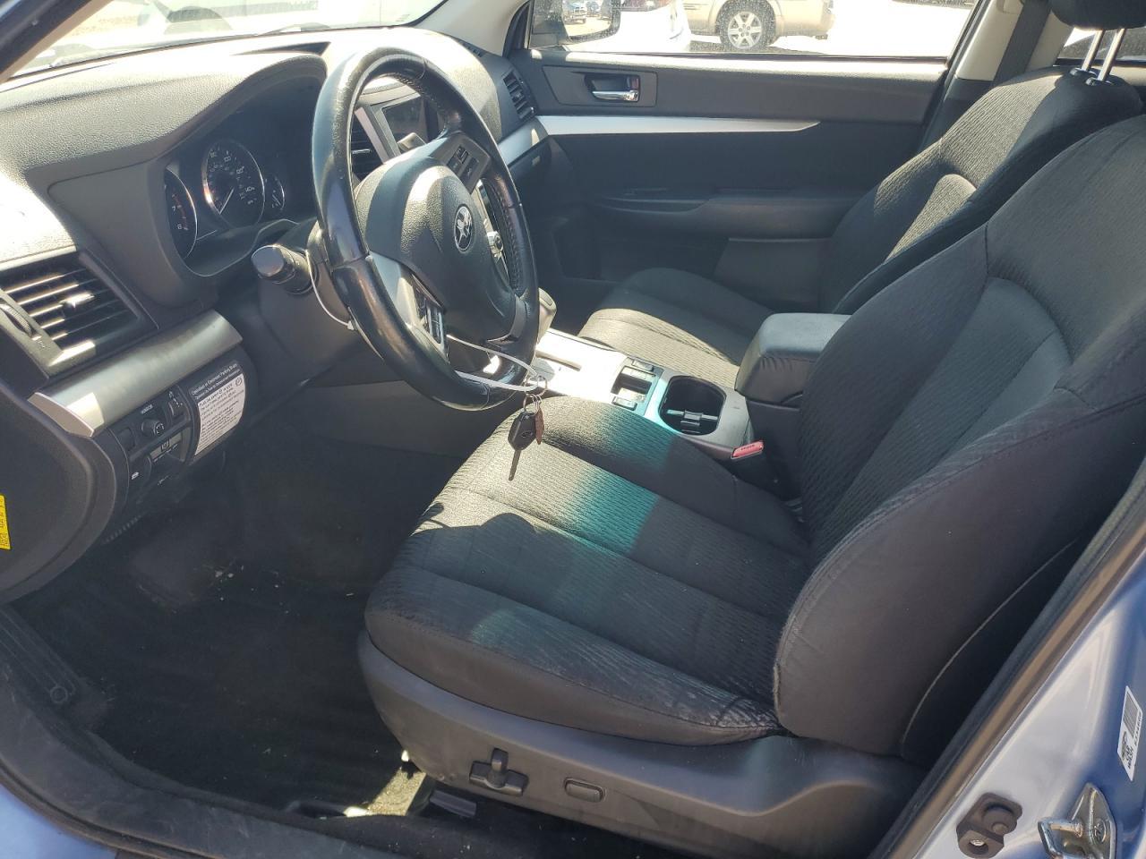 2012 Subaru Outback 2.5I Premium - Image 7