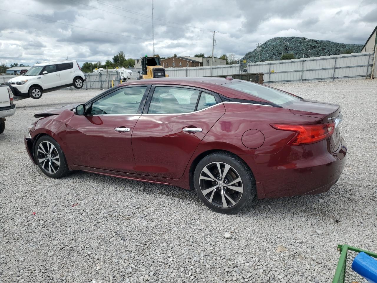 2017 Nissan Maxima 3.5S - Image 2