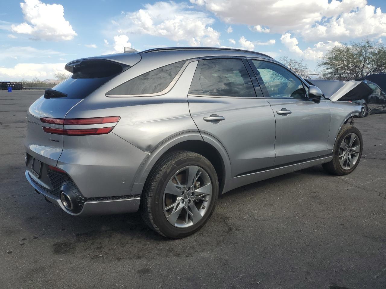 2022 Genesis Gv70 Base - Фото 3