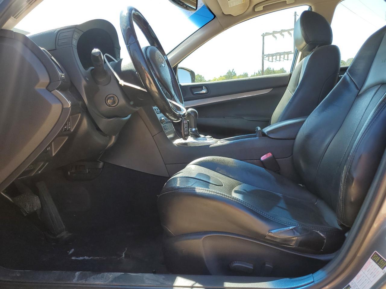 2012 Infiniti G37 - Image 7