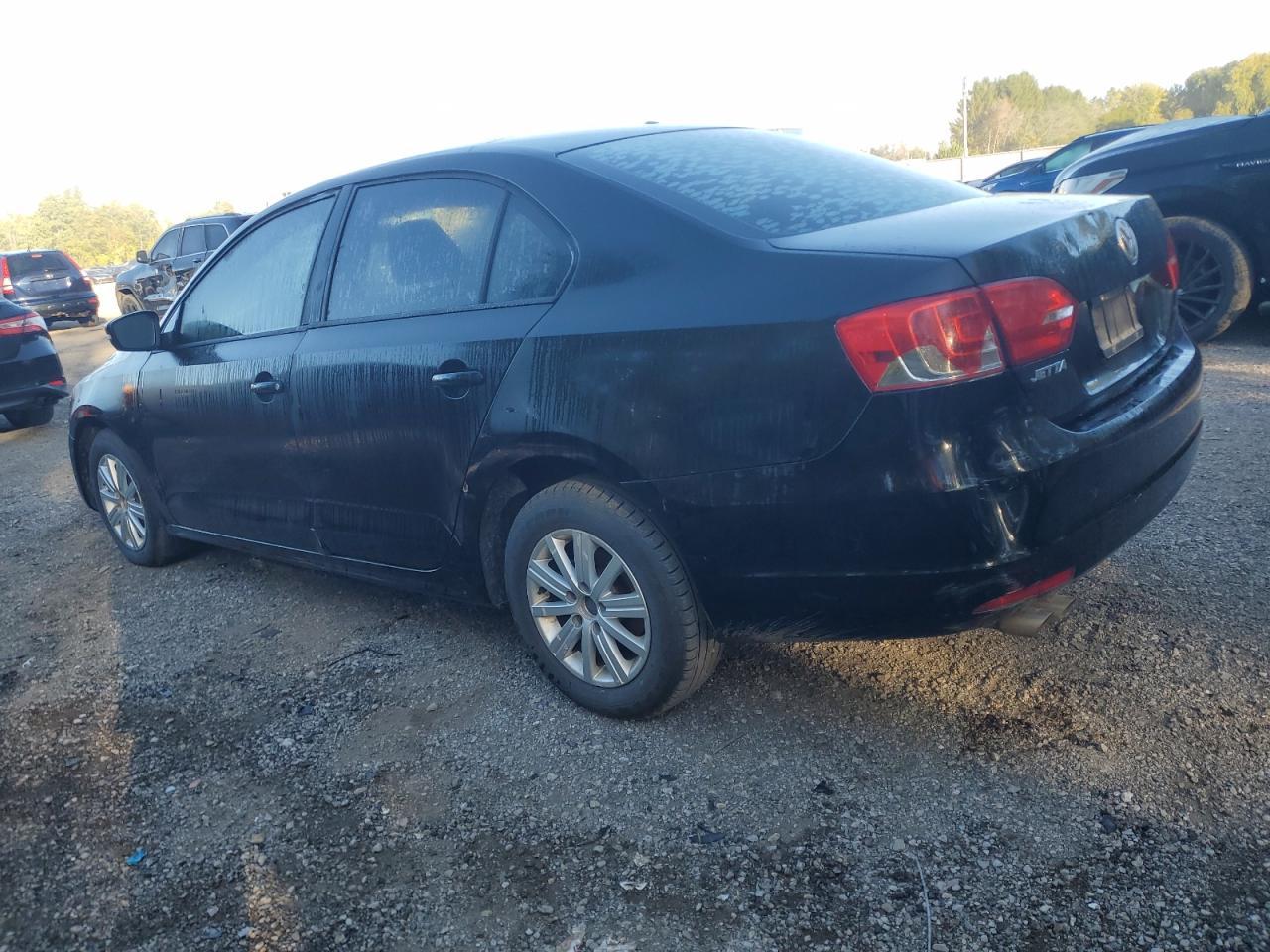 2013 Volkswagen Jetta Se - Image 2