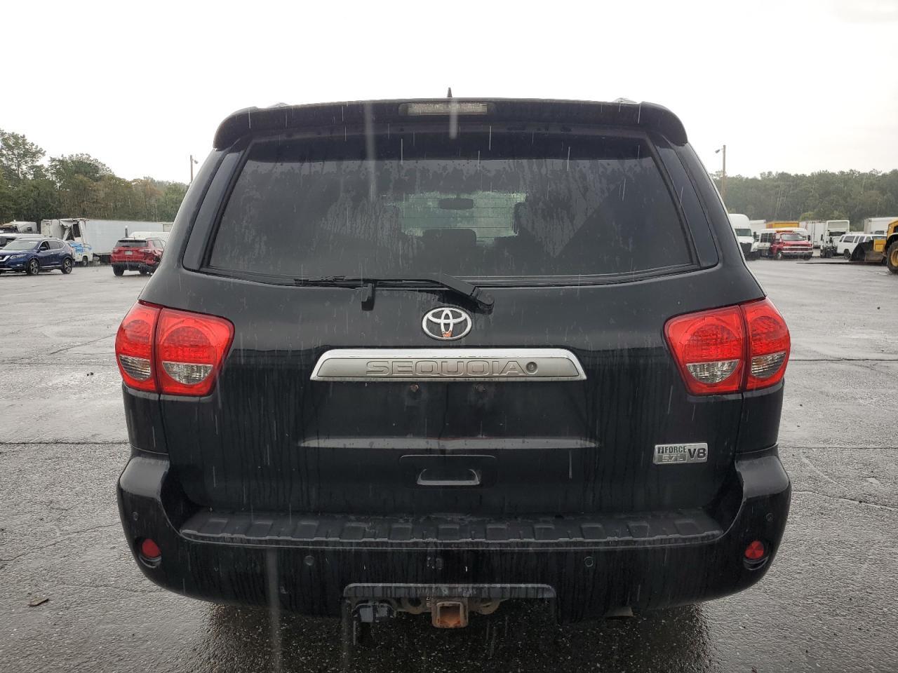 2014 Toyota Sequoia Platinum - Фото 6