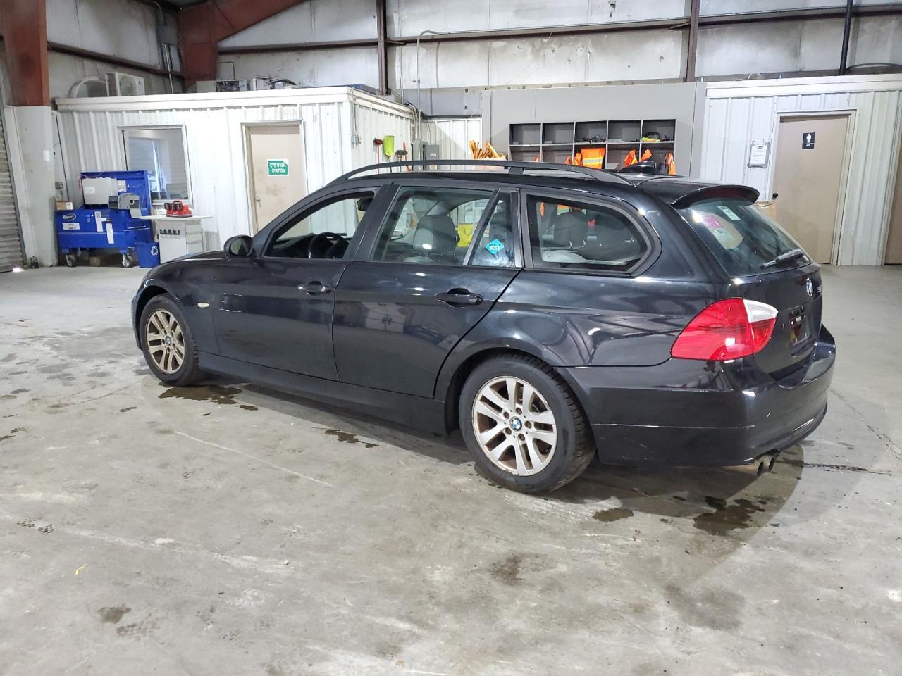 2006 BMW 325 Xit - Фото 2