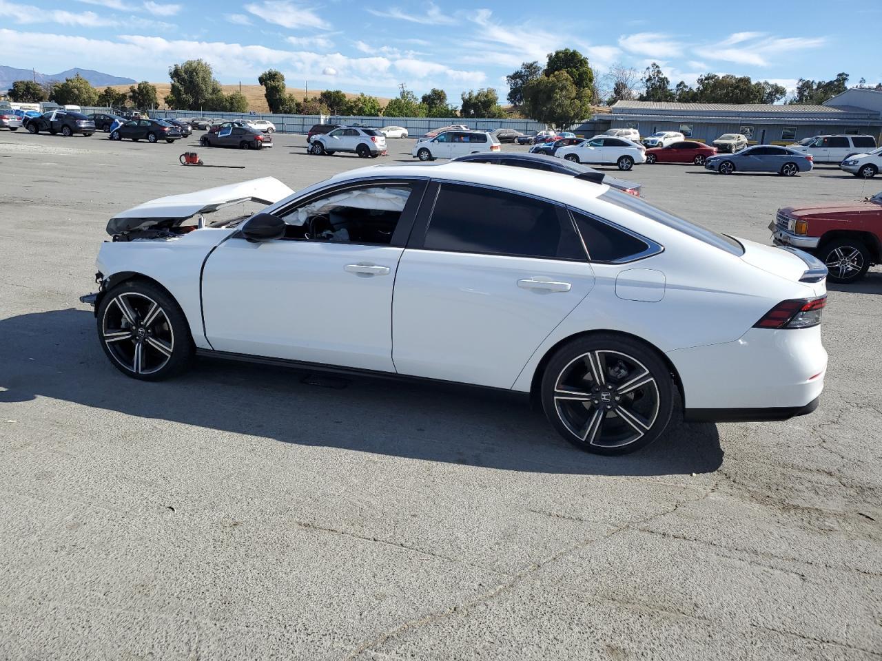 2024 Honda Accord Hybrid Sport - Фото 2