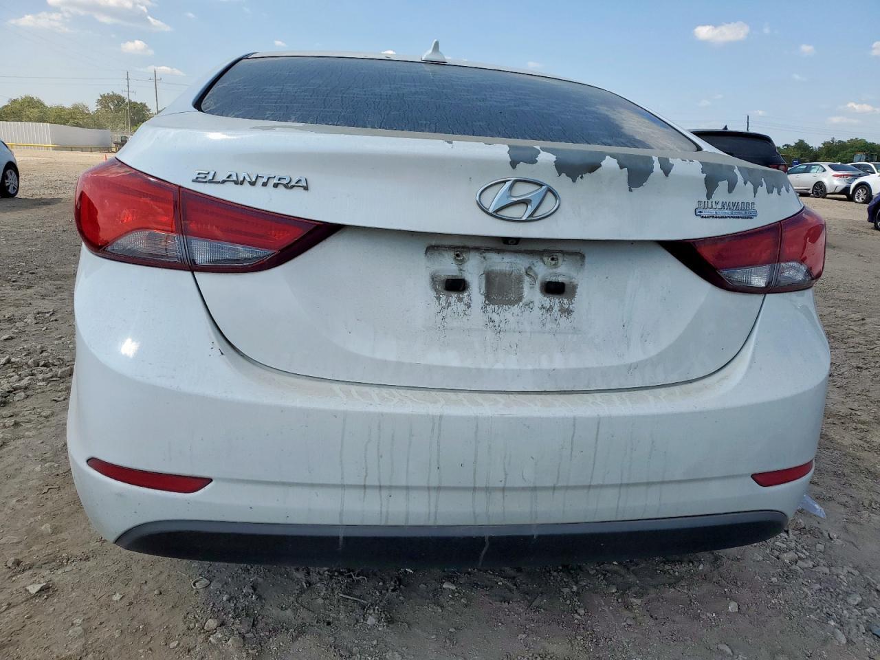 2016 Hyundai Elantra Se - Фото 6