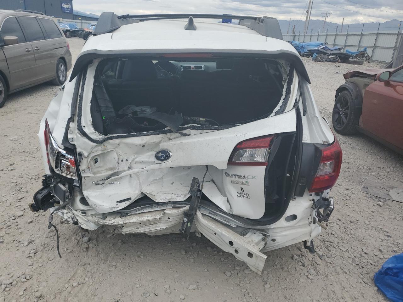 2017 Subaru Outback 2.5I Limited - Image 6