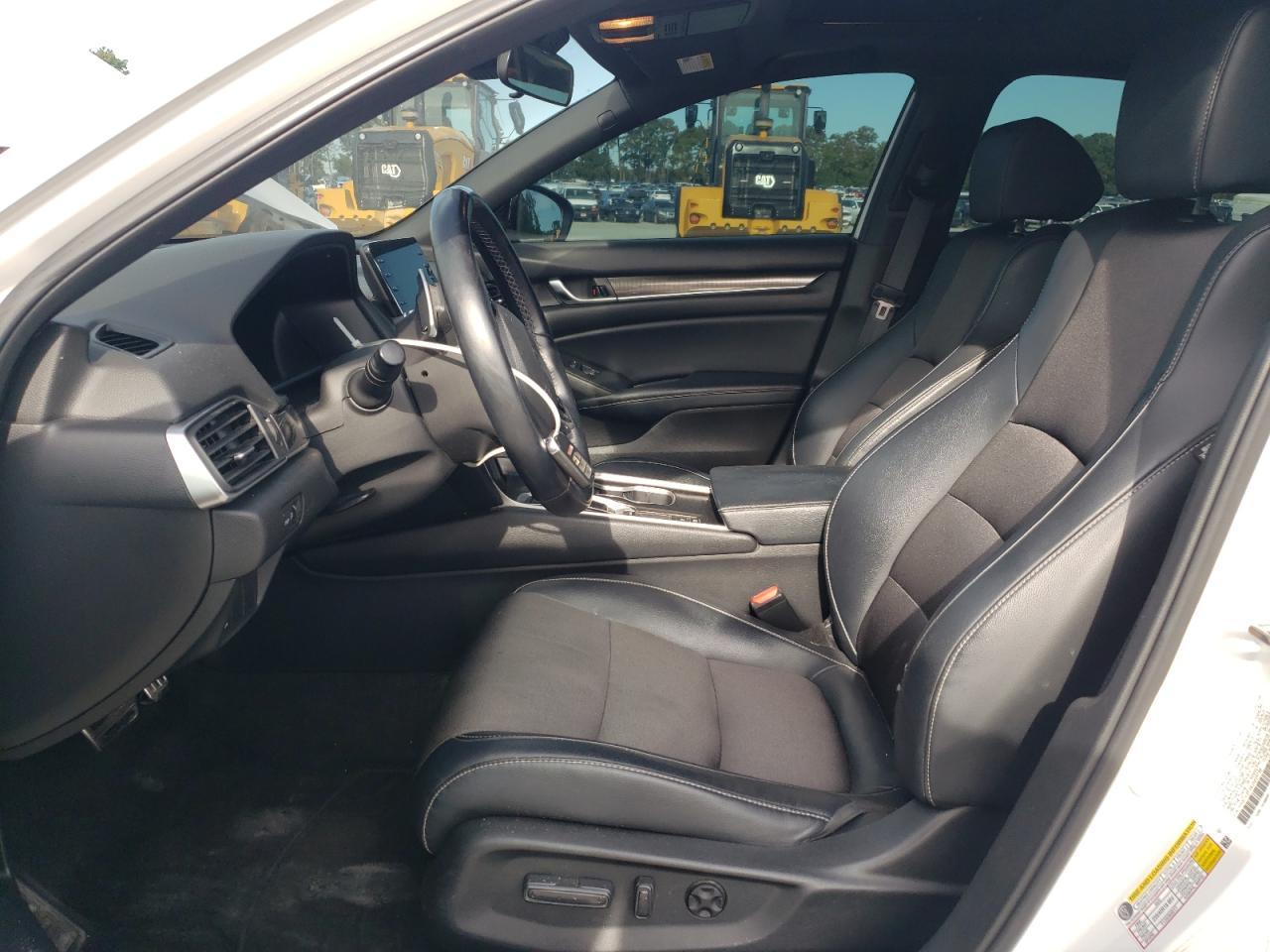 2018 Honda Accord Sport - Image 7