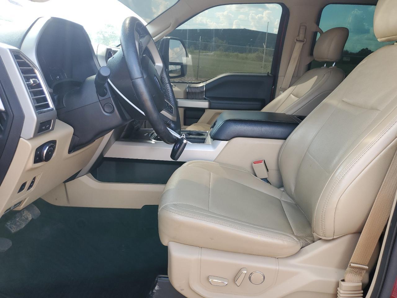 2017 Ford F250 Super Duty - Фото 7