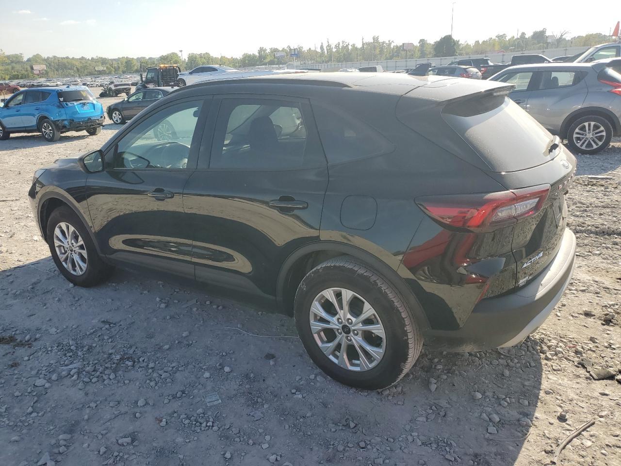 2025 Ford Escape Active - Фото 2