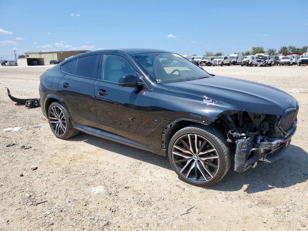 2022 BMW X6 xDrive40I - Фото 4