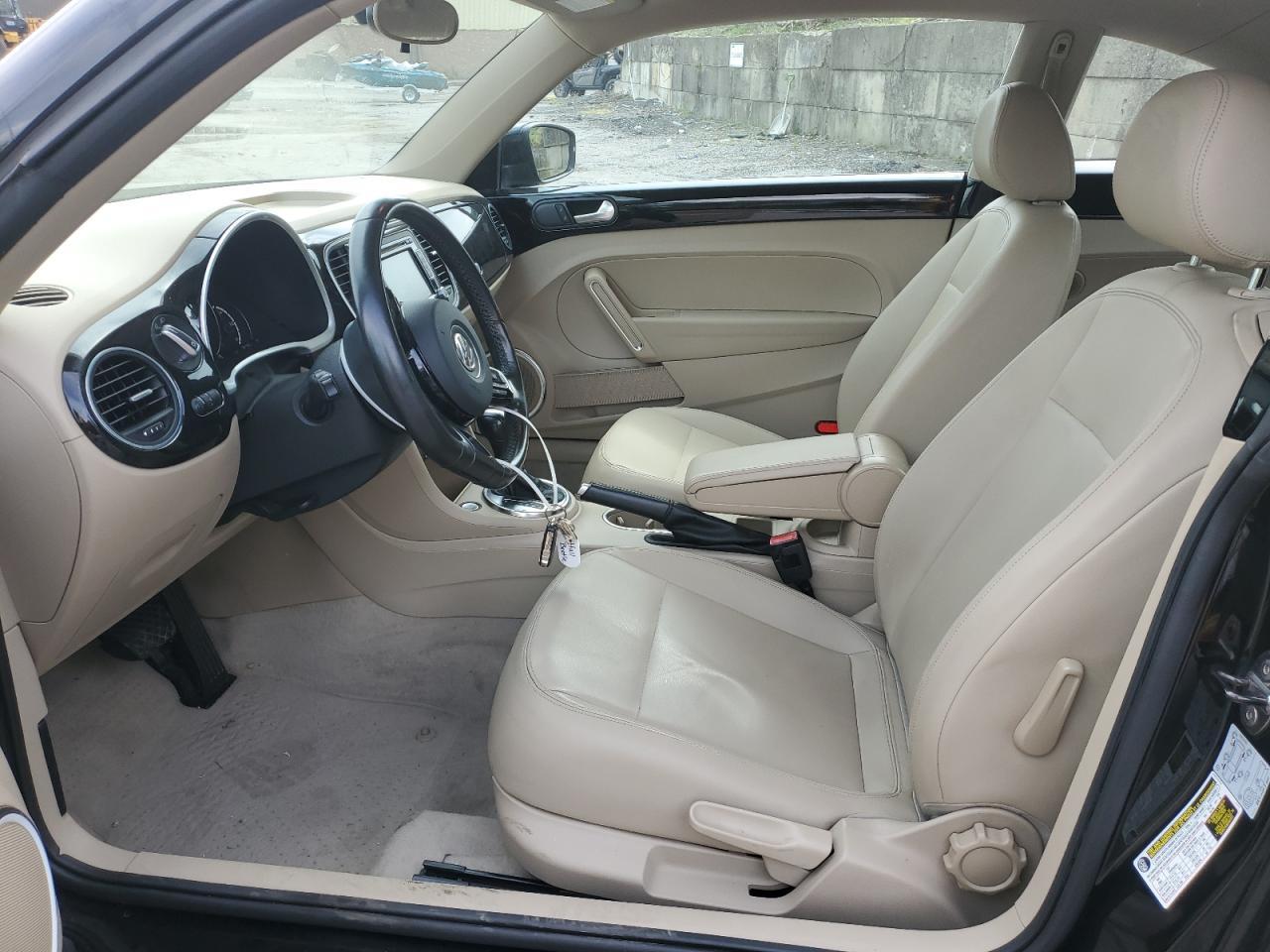 2014 Volkswagen Beetle - Фото 7