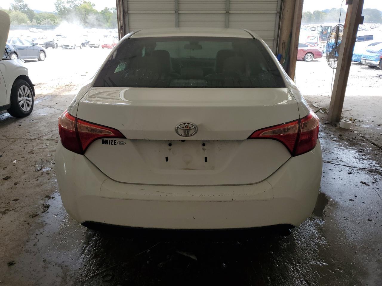 2017 Toyota Corolla L - Фото 6