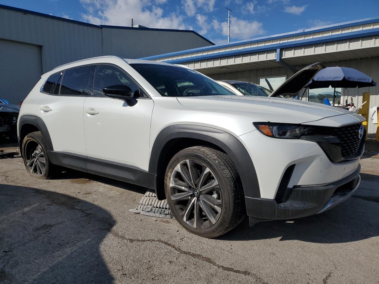 2024 Mazda Cx-50 Premium Plus - Фото 4