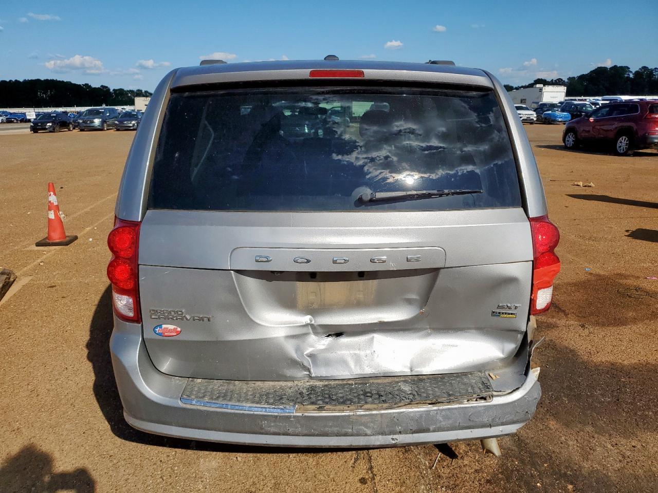 2017 Dodge Grand Caravan Sxt - Фото 6