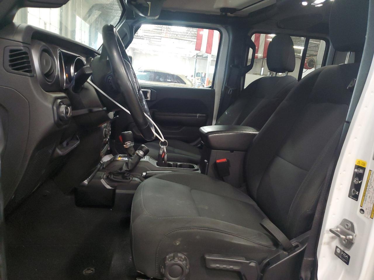 2021 Jeep Gladiator Sport - Фото 7