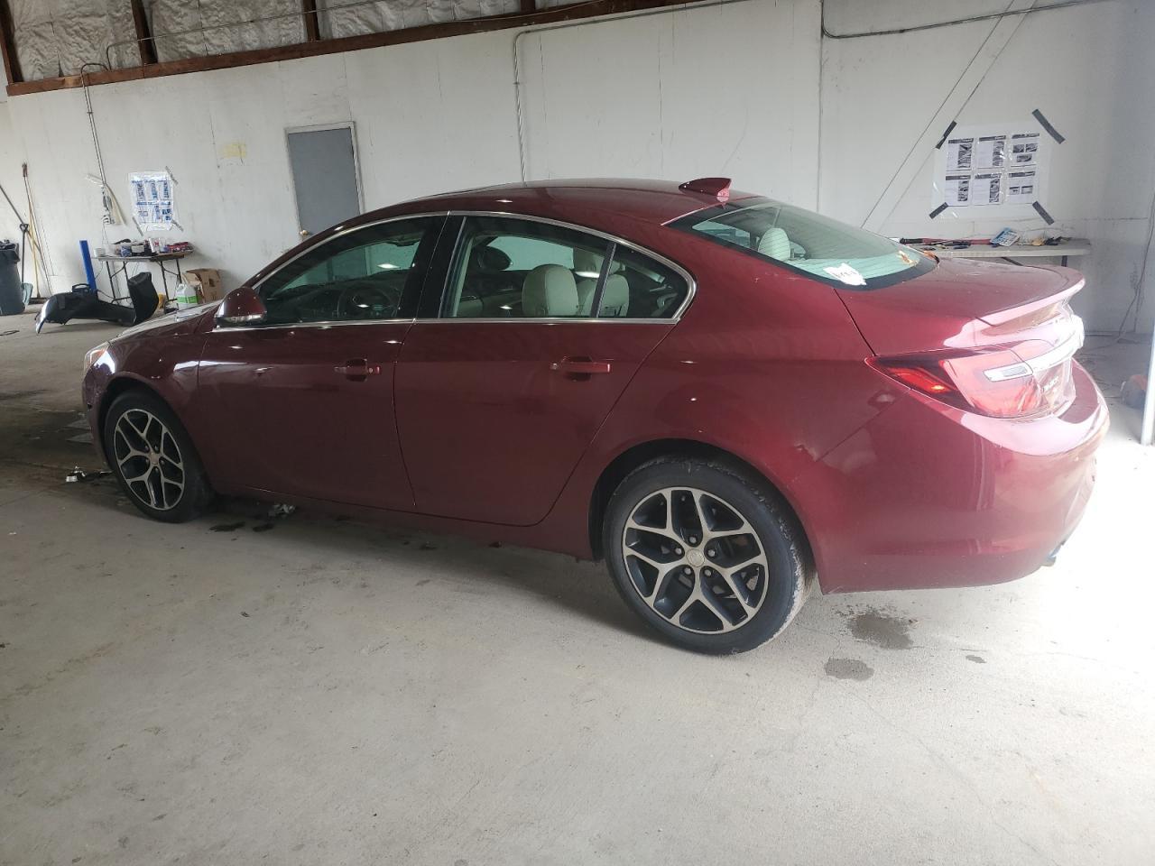 2017 Buick Regal Sport Touring - Фото 2