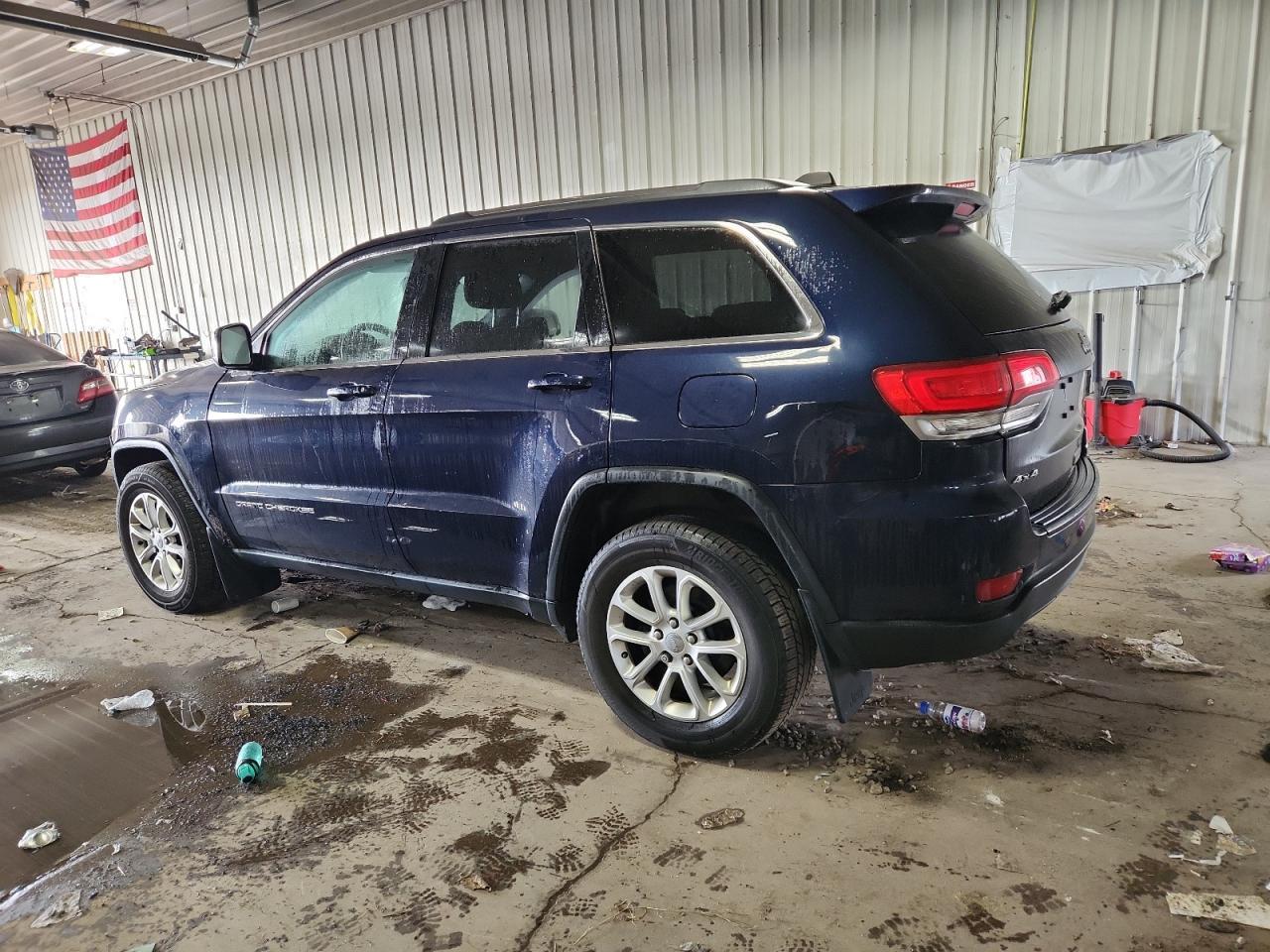 2014 Jeep Grand Cherokee Laredo - Image 2