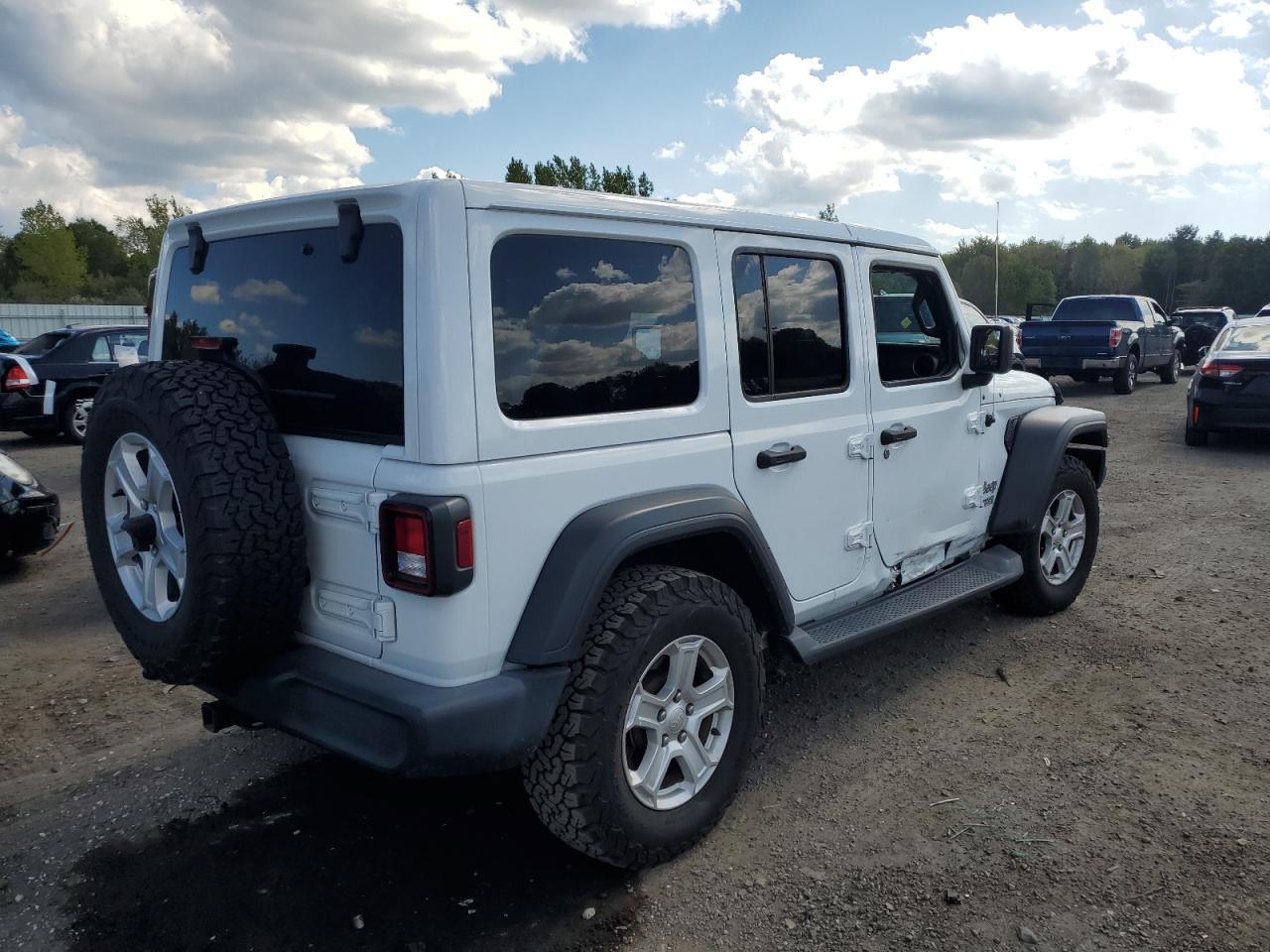 2018 Jeep Wrangler Unlimited Sport - Фото 3