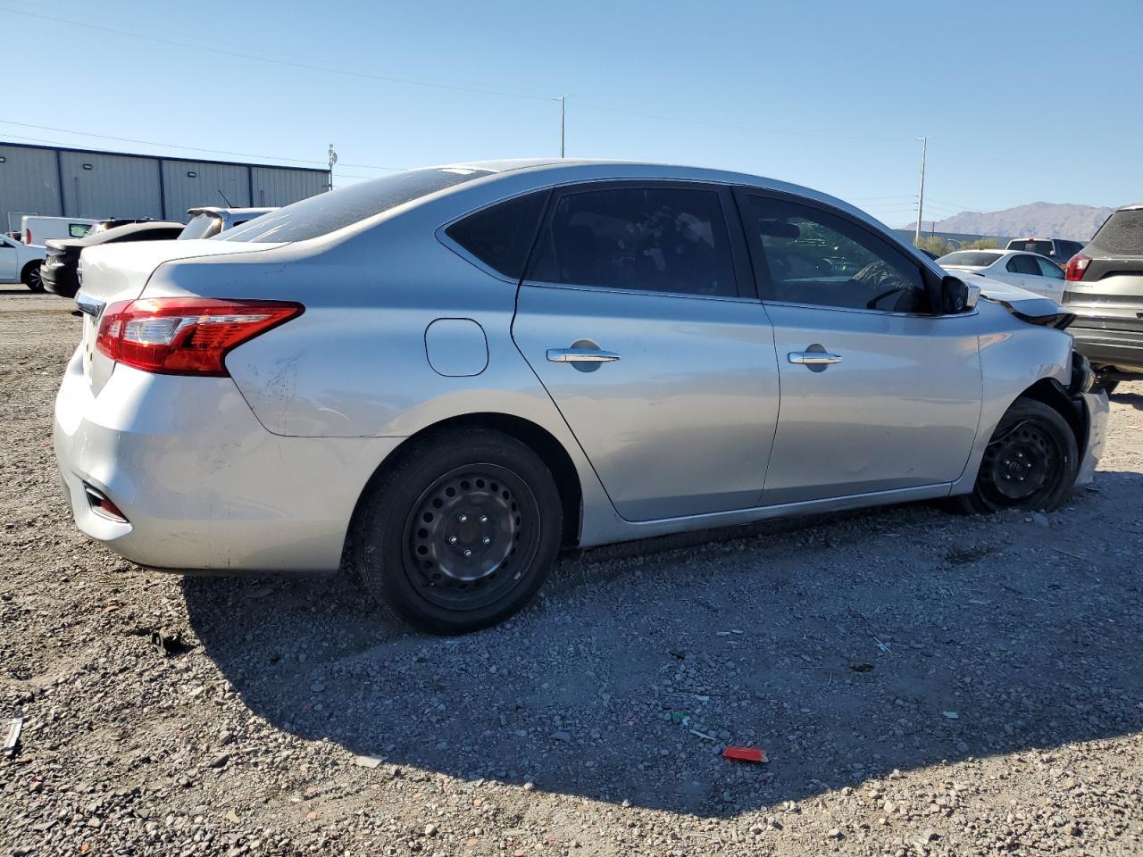 2019 Nissan Sentra S - Фото 3