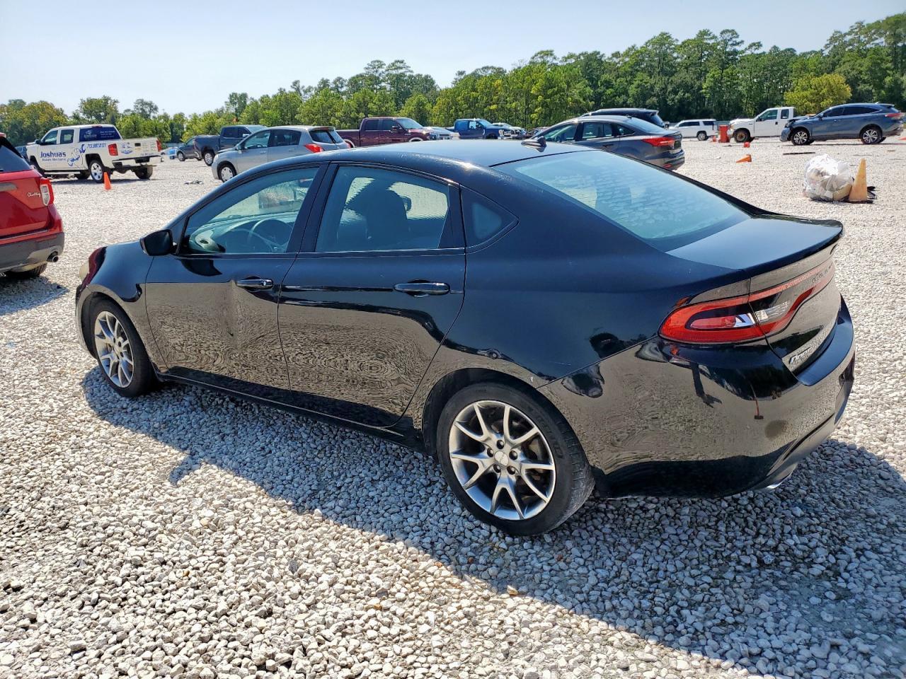 2015 Dodge Dart Sxt - Image 2