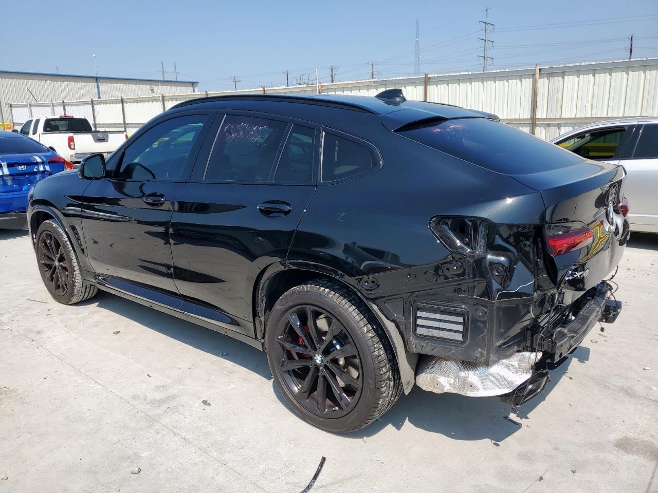 2024 BMW X4 xDrive30I - Image 2