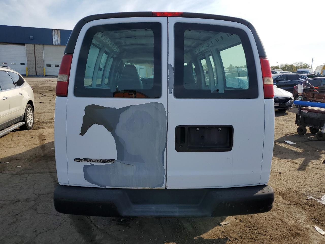 2007 Chevrolet Express G1500 - Фото 6