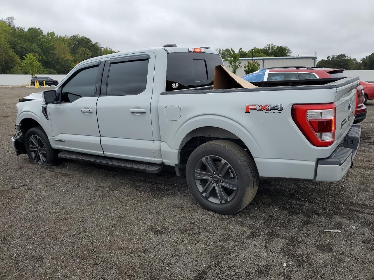 2023 Ford F150 Supercrew - Фото 2