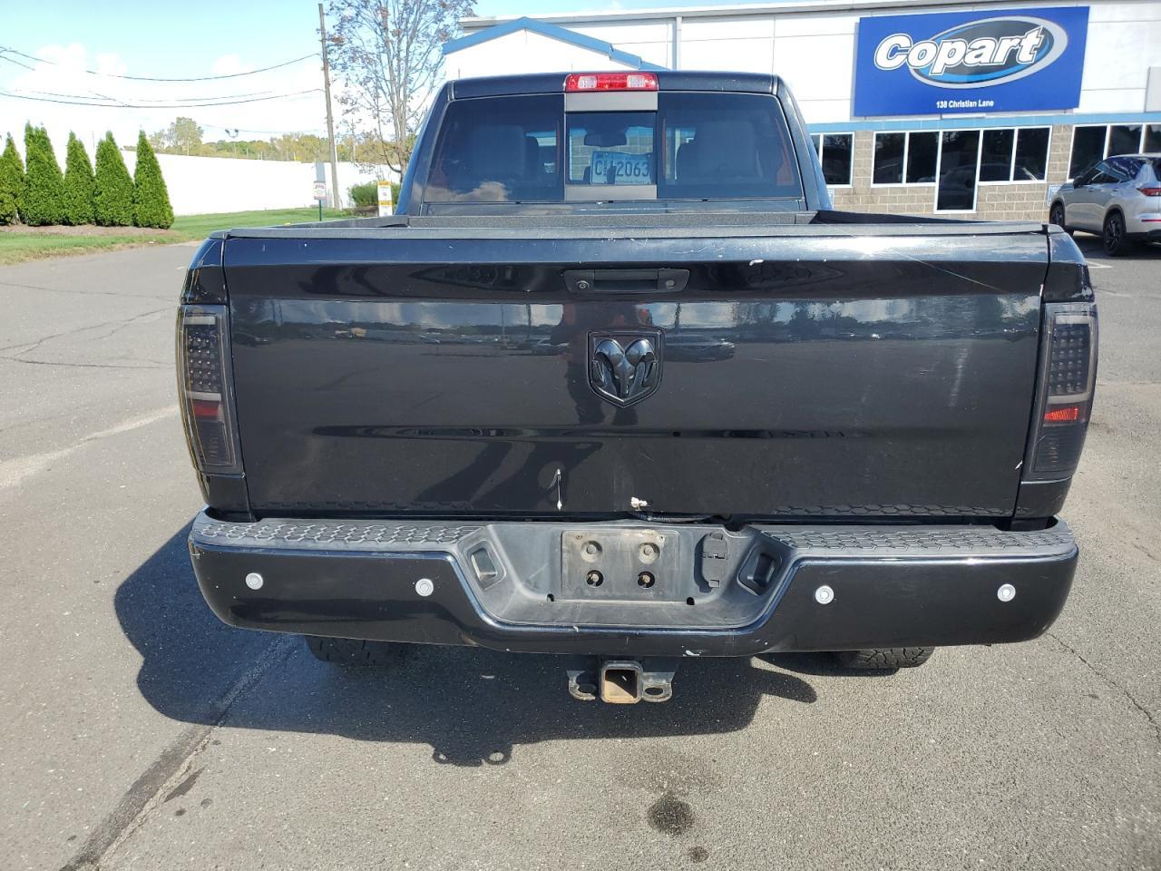 2016 Ram 2500 Laramie - Image 6