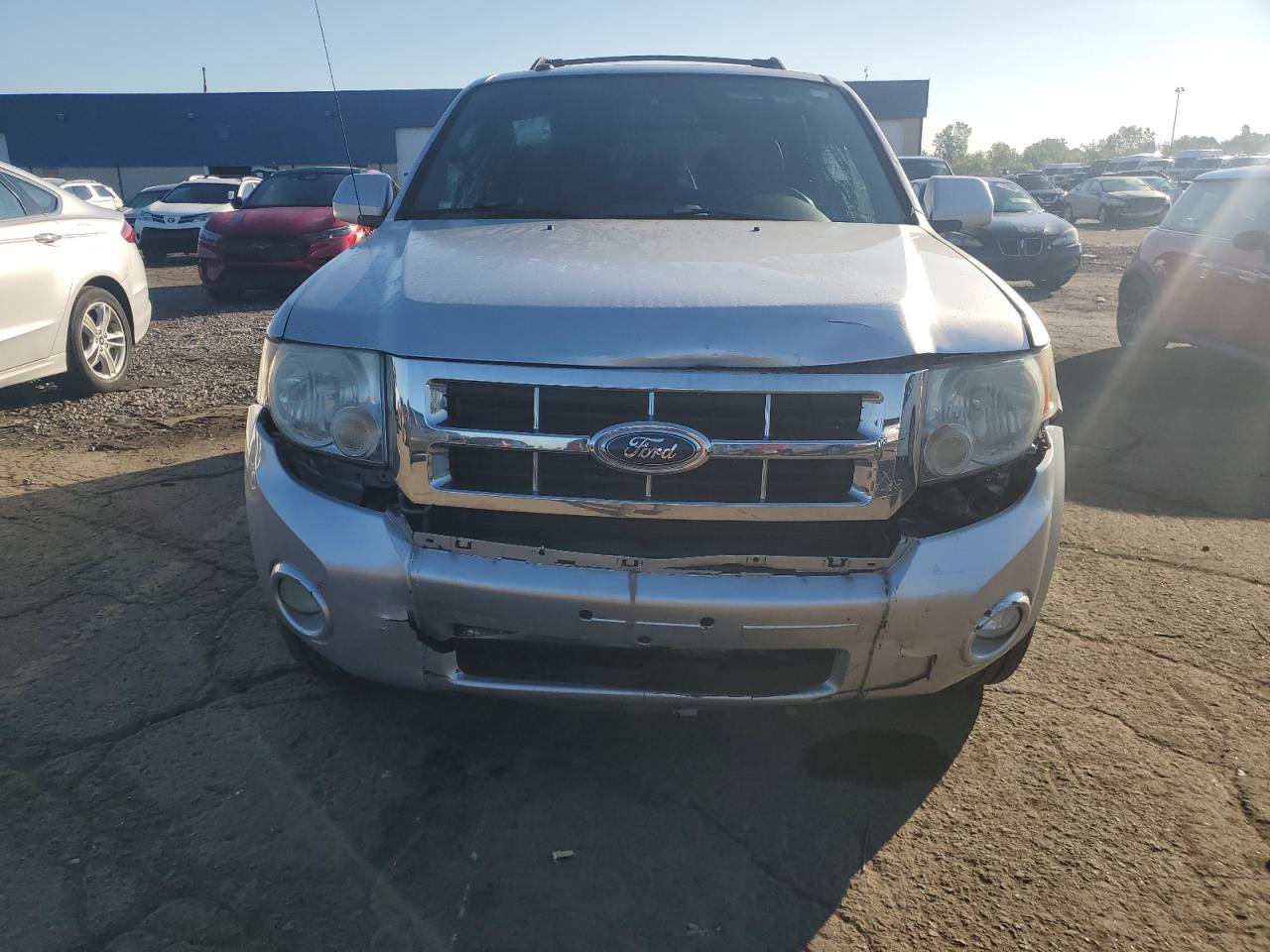 2010 Ford Escape Limited - Фото 5