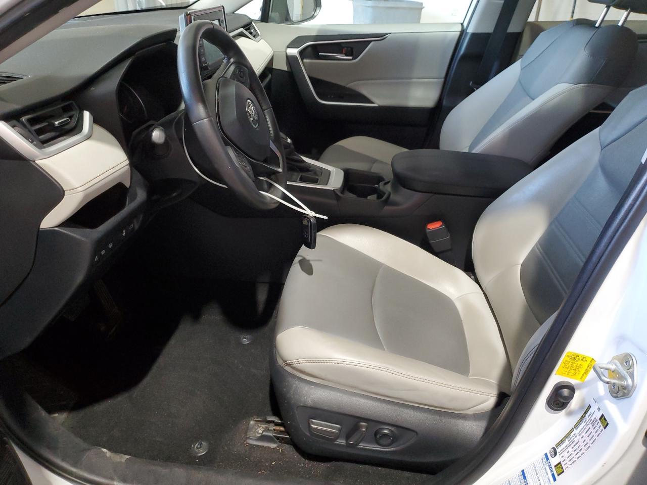 2020 Toyota Rav4 Xle Premium - Image 7