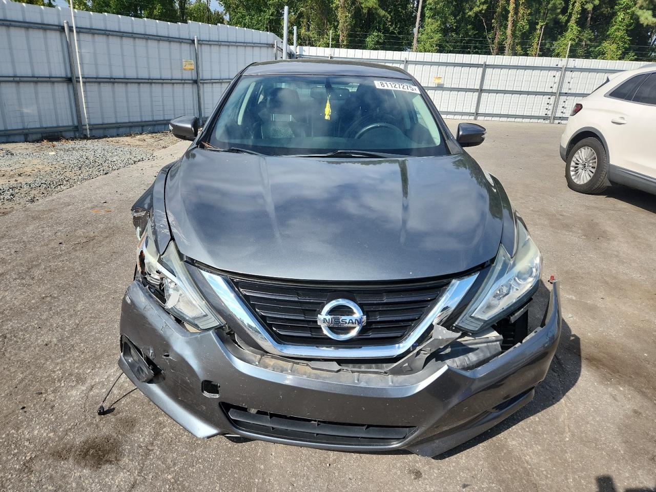 2018 Nissan Altima 2.5 - Image 5