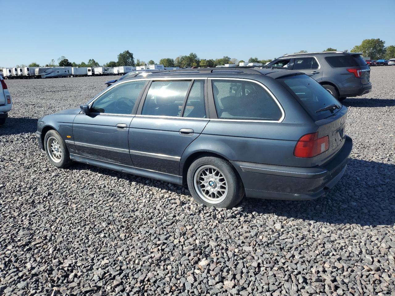 2000 BMW 528 It Automatic - Фото 2