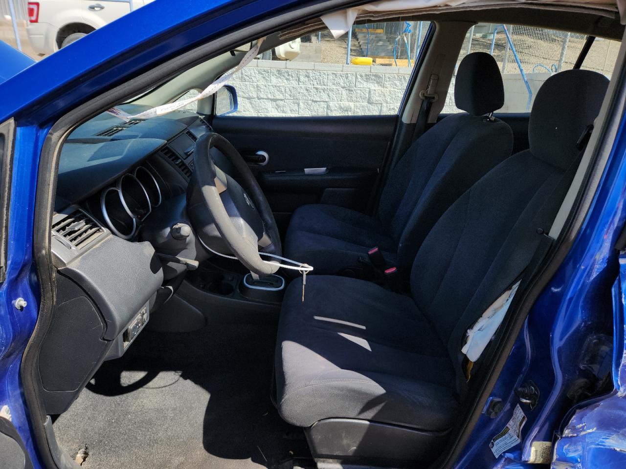 2009 Nissan Versa S - Фото 7