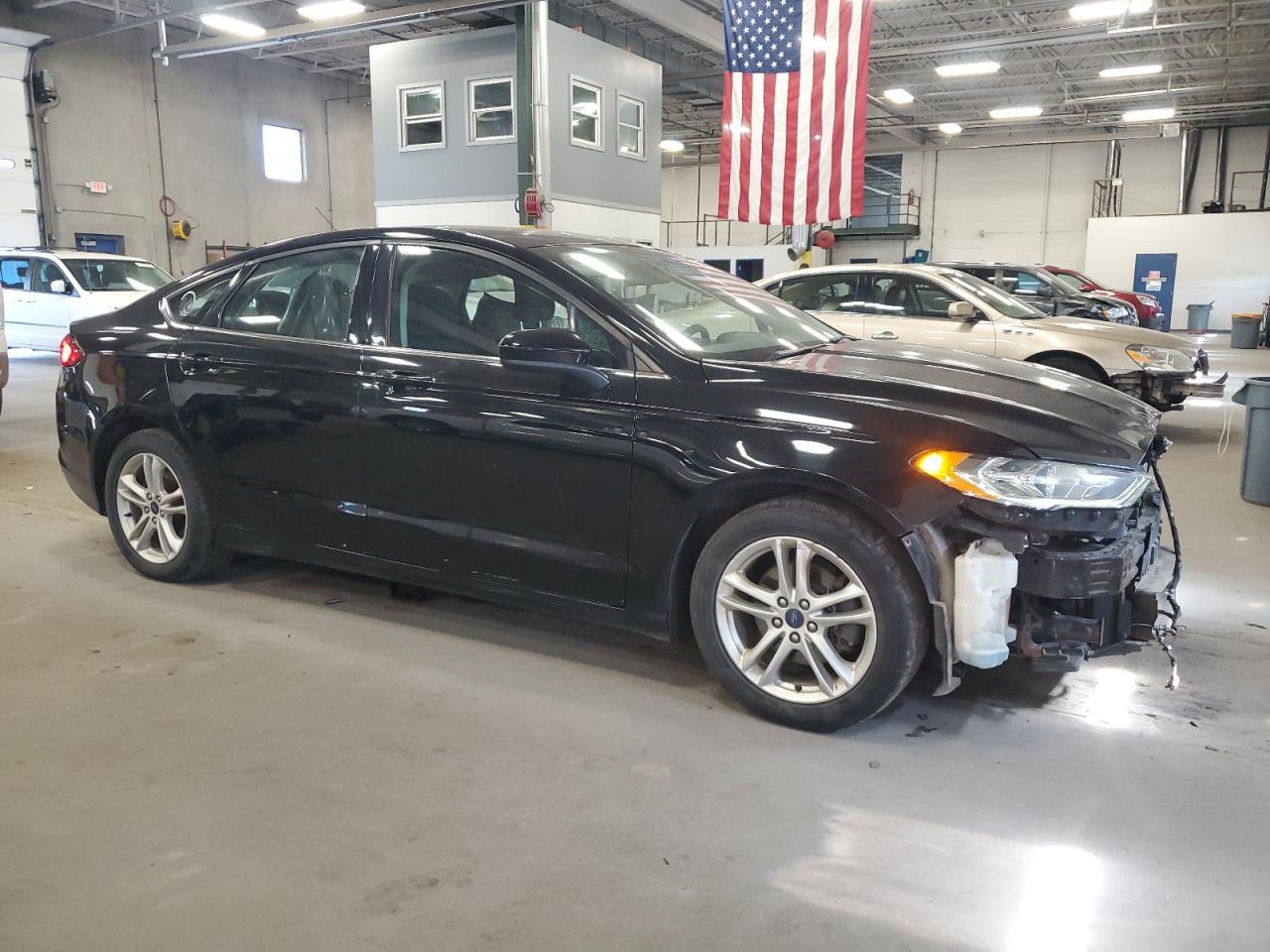2018 Ford Fusion Se - Фото 4