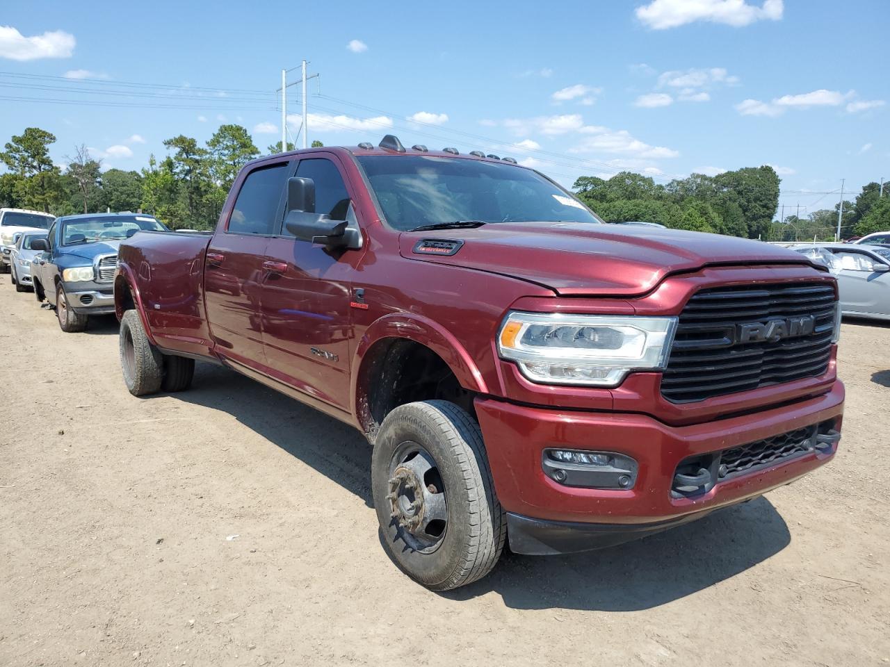 2020 Ram 3500 Laramie - Фото 4