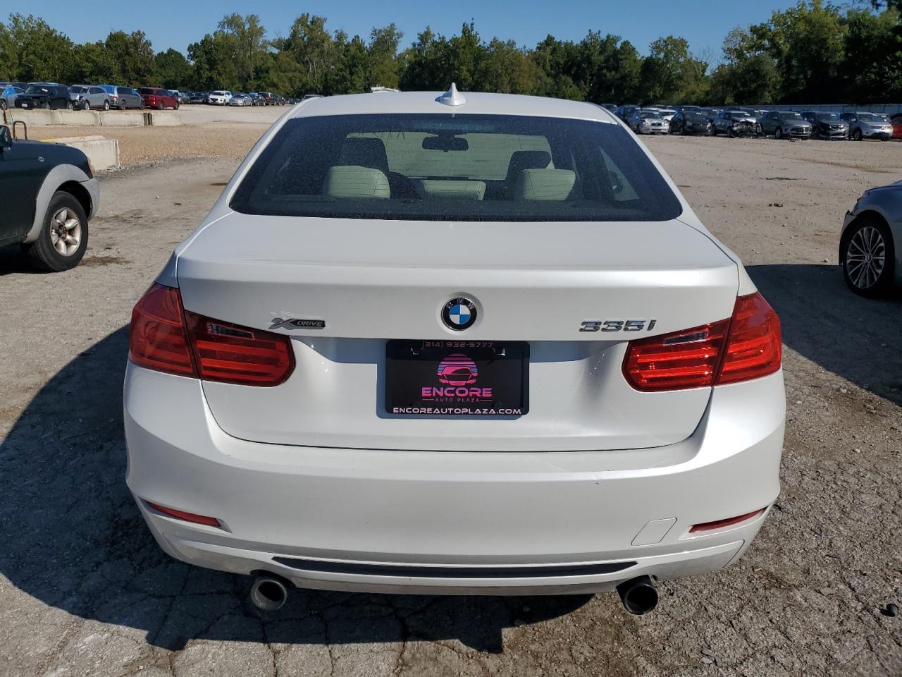 2014 BMW 335 Xi - Фото 6