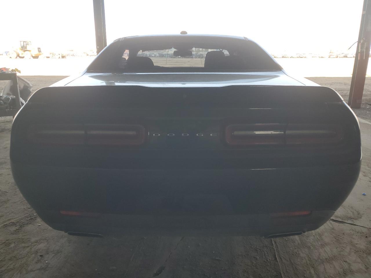 2018 Dodge Challenger Sxt - Image 6